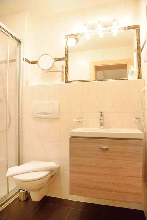 Апартаменты Haus Edring Тукс Номер фото